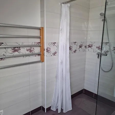 Apartmaji Magda 아파트 *